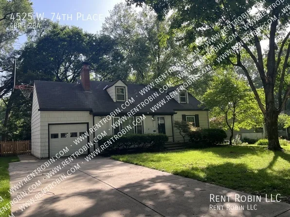 4525 W 74th Pl, Prairie Village, KS 66208
