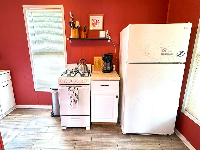 818 7th Ave N #FULLY FURNISHED — Photo 5