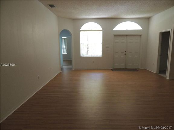 3rd image of 2530 Dunwoodie Pl