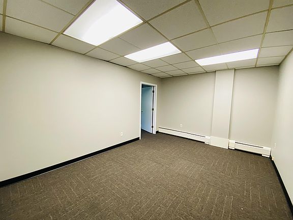 3rd image of 4505 N Main St