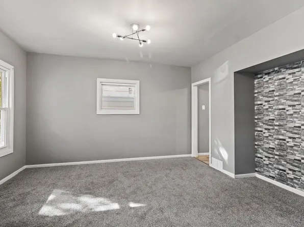 3633 North 19th STREET, Milwaukee, WI 53206