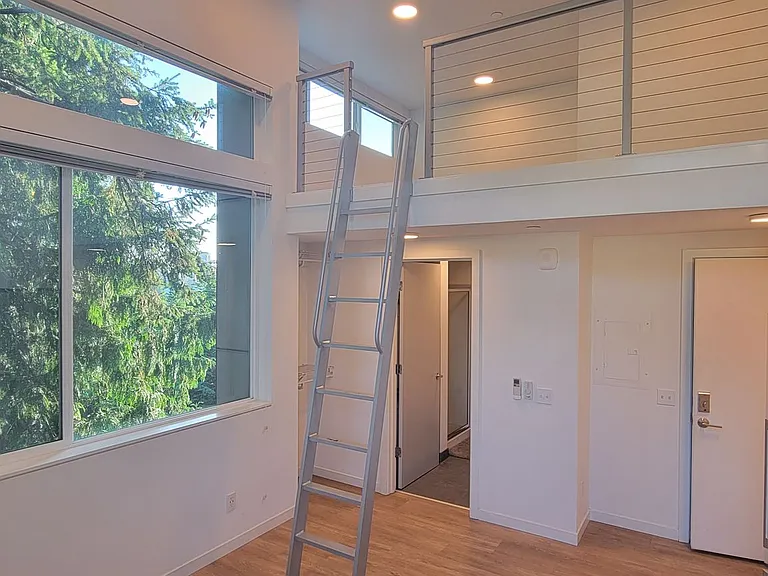Maude Lofts — Photo 4