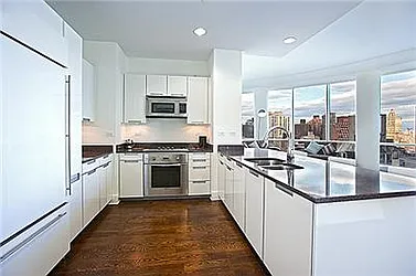 Rented by Nest Seekers International