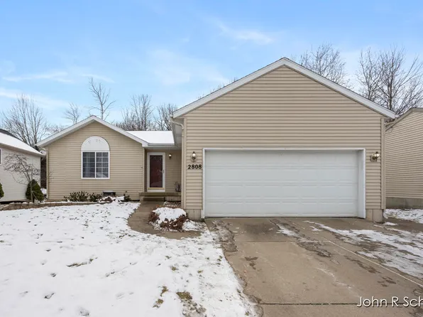 2808 Bransford Dr SE, Kentwood, MI 49512