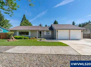1365 Suntree Dr SE, Salem, OR 97302