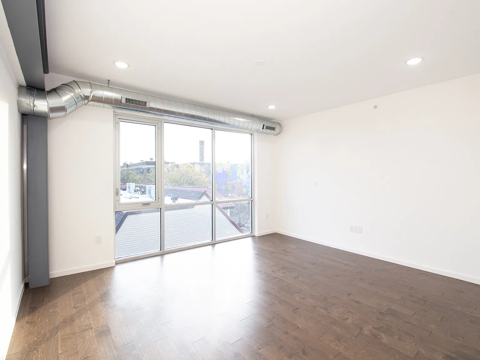 2 bed, 1650 sqft, $2,095 — Photo 3