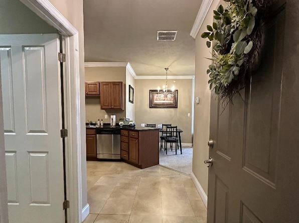 2537 Suncrest Vlg