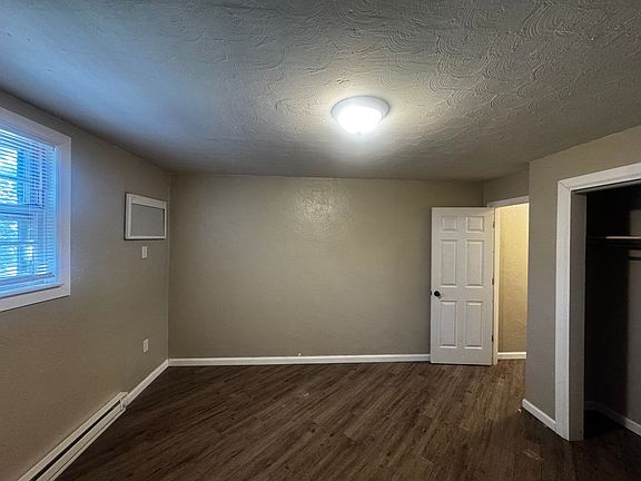 4th image of 204 W Jefferson St APT 4B