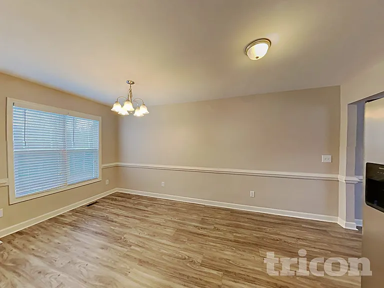 139 Parkers Pointe Dr — Photo 4