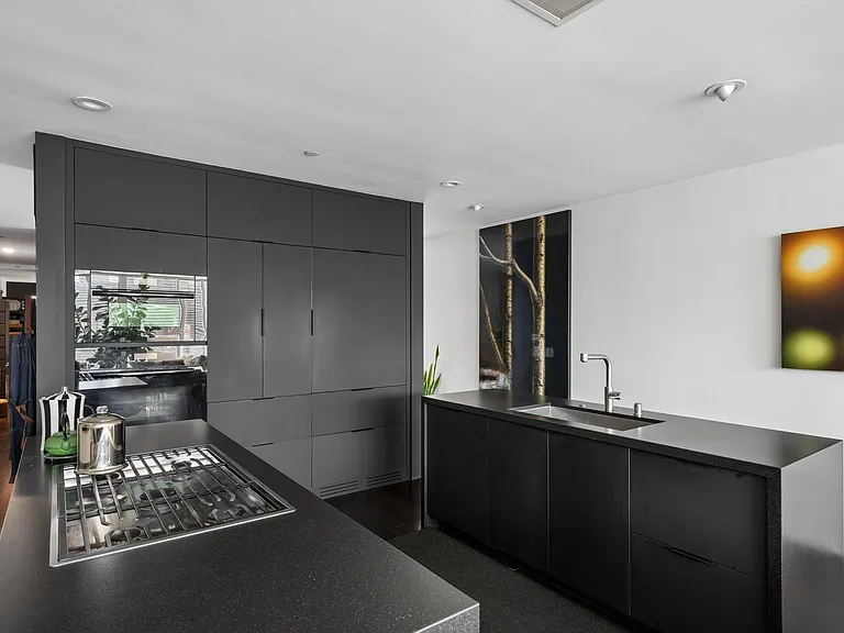 1234 Howard St #2A — Photo 12