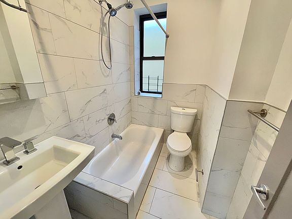 5th image of 611 W 141st St #44