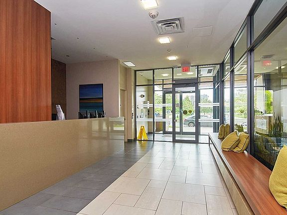 4th image of 260 Sackville St #201
