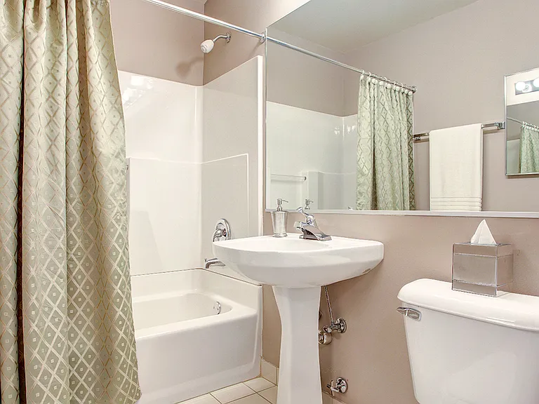 Colonial Bathroom