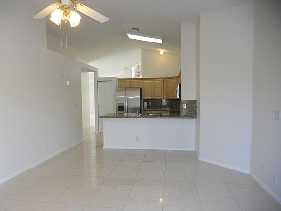 5th image of 5961 Aquamarine Way