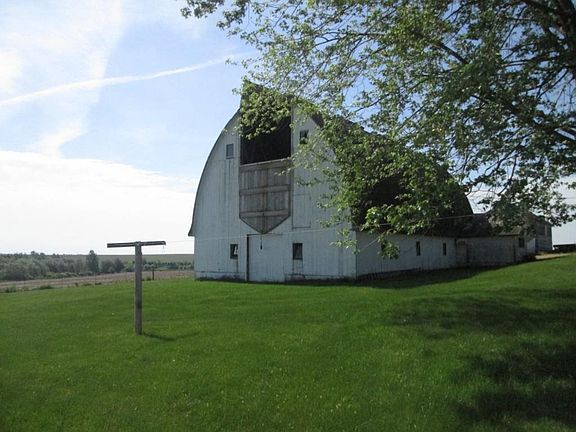 4th image of 29489 County Road Xx