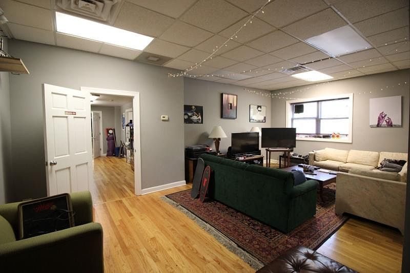 1st image of 1800 W Berenice Ave #1