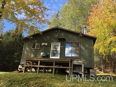 7734 Penglase Lake Moose Dr, Republic, MI, 49879