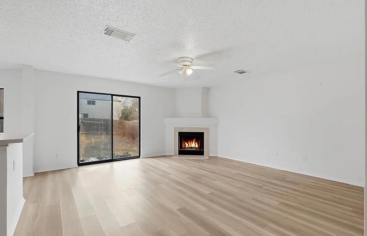 Building Photo - 7237 Belmede Ct