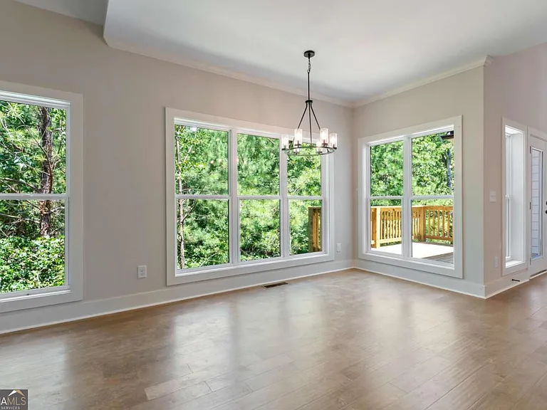 400 Ansley Dr — Photo 15