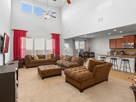 3rd image of 4012 Tranquil Ln