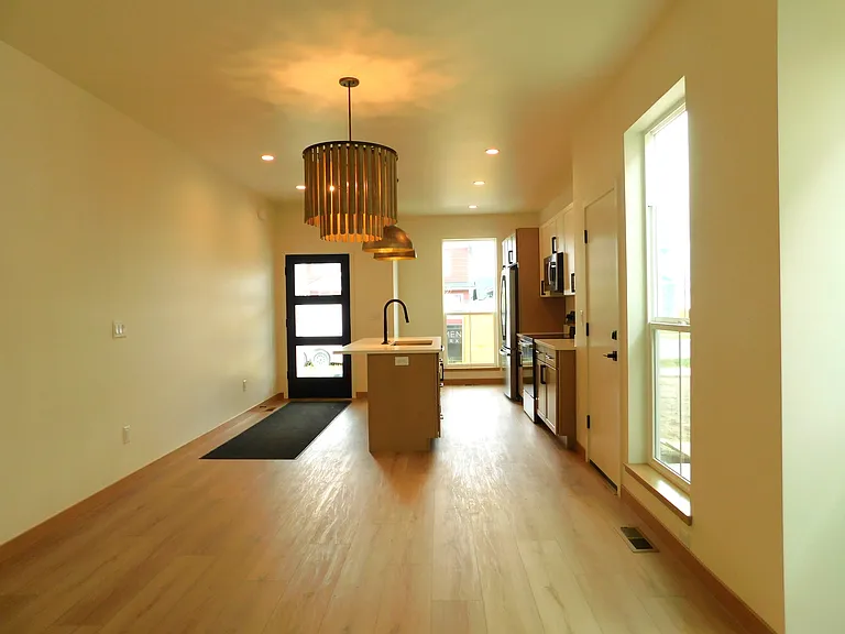 605 Holstein Way — Photo 5