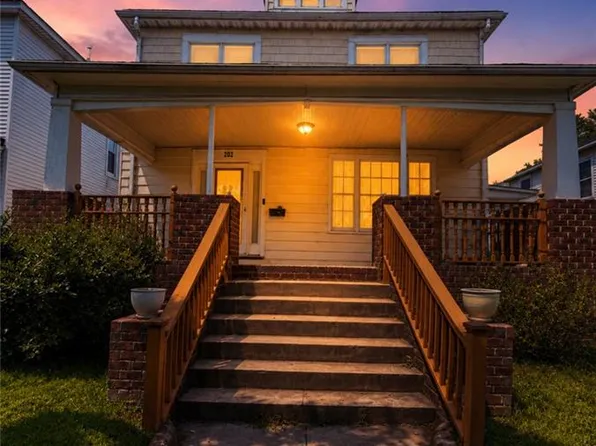202 Hough Ave, Norfolk, VA 23523