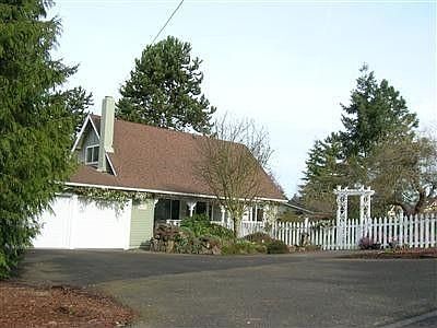 1st image of 26305 Woodmont Dr S