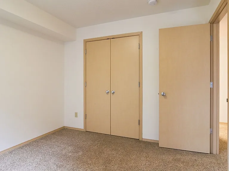 Hays Apartments — Photo 42