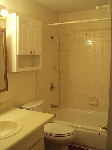 2nd image of 11212 Bridgeport Way SW APT 6