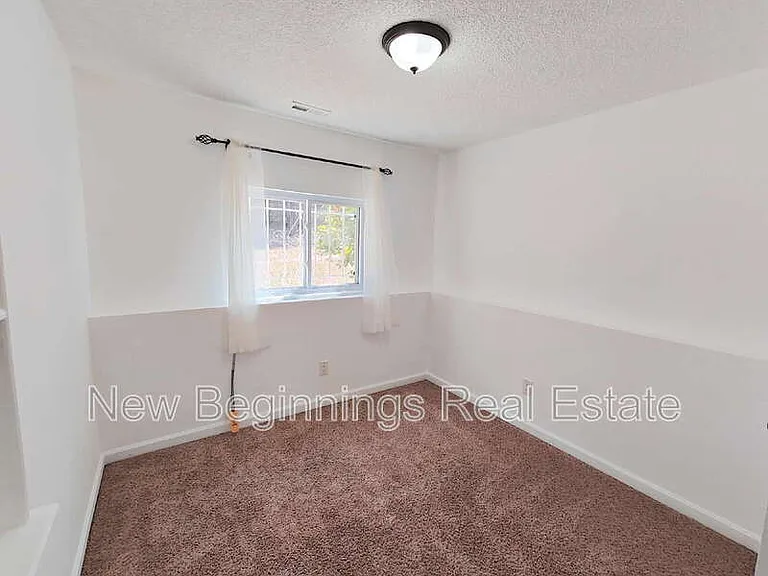3415 Kirkwood Dr — Photo 19