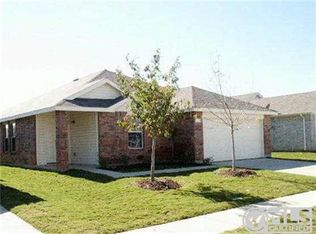 1125 Boxwood Dr, Crowley, TX 76036