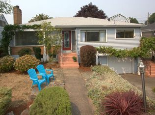 4107 SE Henderson St, Portland, OR 97202