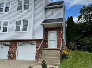 110 Westfield Dr, Aliquippa, PA