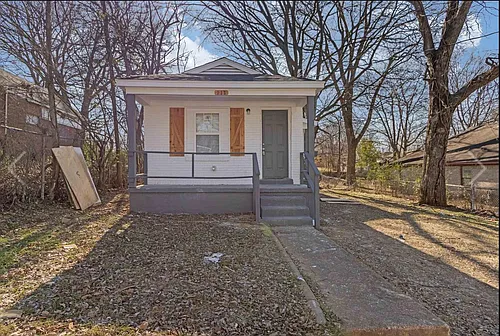 111 W Dison Ave Photo 1