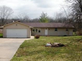 7290 Elk Creek Rd, Middletown, OH 45042