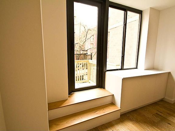 2nd image of 247 E 28th St APT 16F