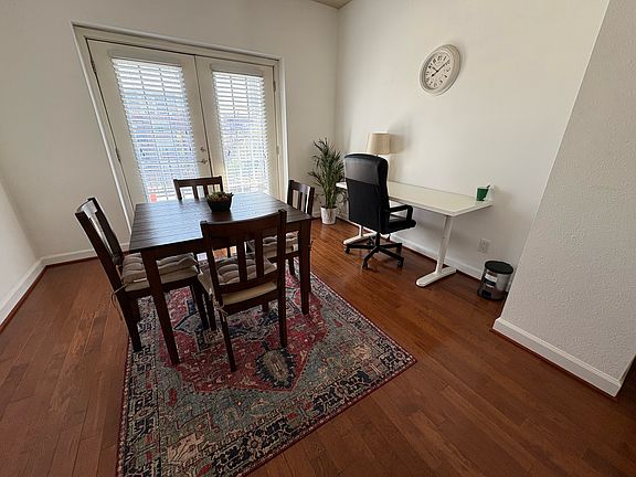 4th image of 5527 Waterman Blvd #22