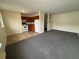 40 Young St #10, Fredericton, NB E3A 3Y2