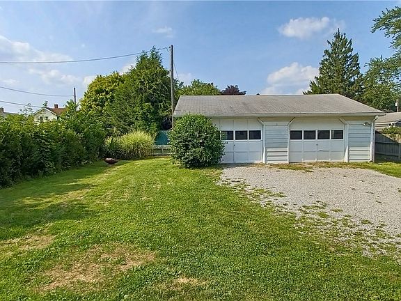 4th image of 383 Somer St