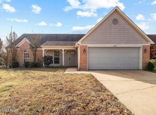 1067 Parkview Cir S #S, Southaven, MS 38671