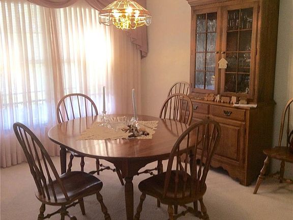 5th image of 11468 Waterford Village Dr