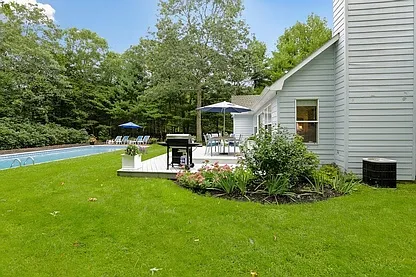 Sweet East Hampton Escape — Photo 4