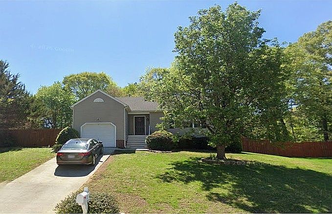 1st image of 3984 Longhill Rd