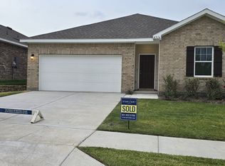4916 McCoy Dr, Fort Worth, TX 76179