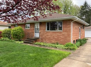 8713 Lincolnshire Blvd, Strongsville, OH 44149