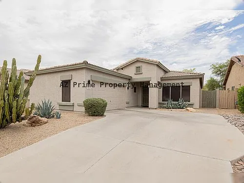 7111 S 21st Dr Photo 1 7111 S 21st Dr Photo 1