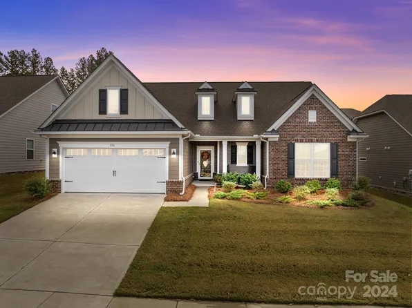 1356 Dali Blvd, Mount Holly, NC 28120