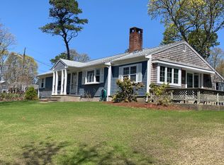 28 Hawthorne Rd, Yarmouth Port, MA 02675
