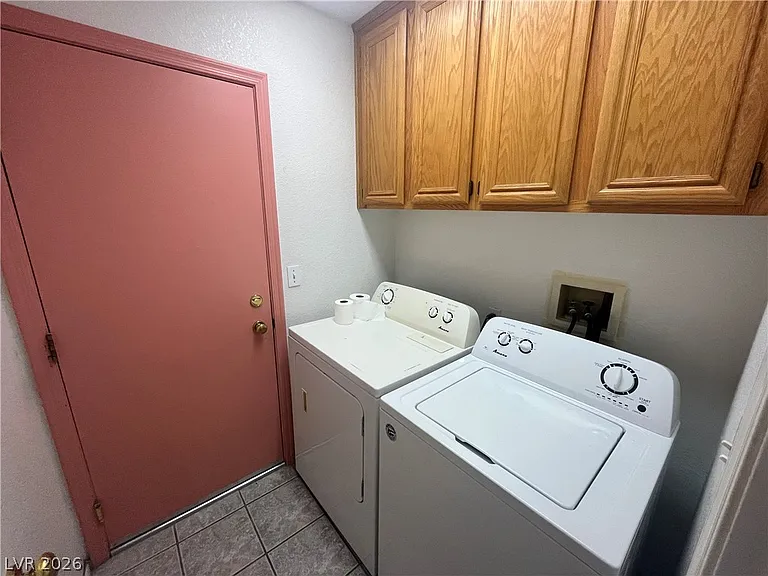 7925 Fall Harvest Dr — Photo 5