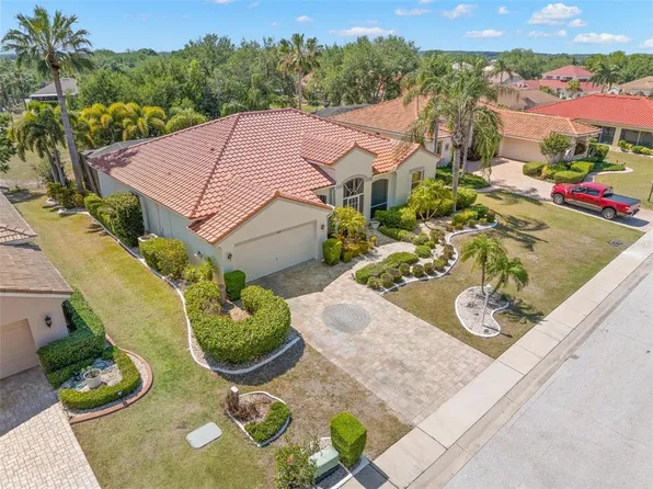 1305 Crystal Greens Dr, Sun City Center, FL 33573